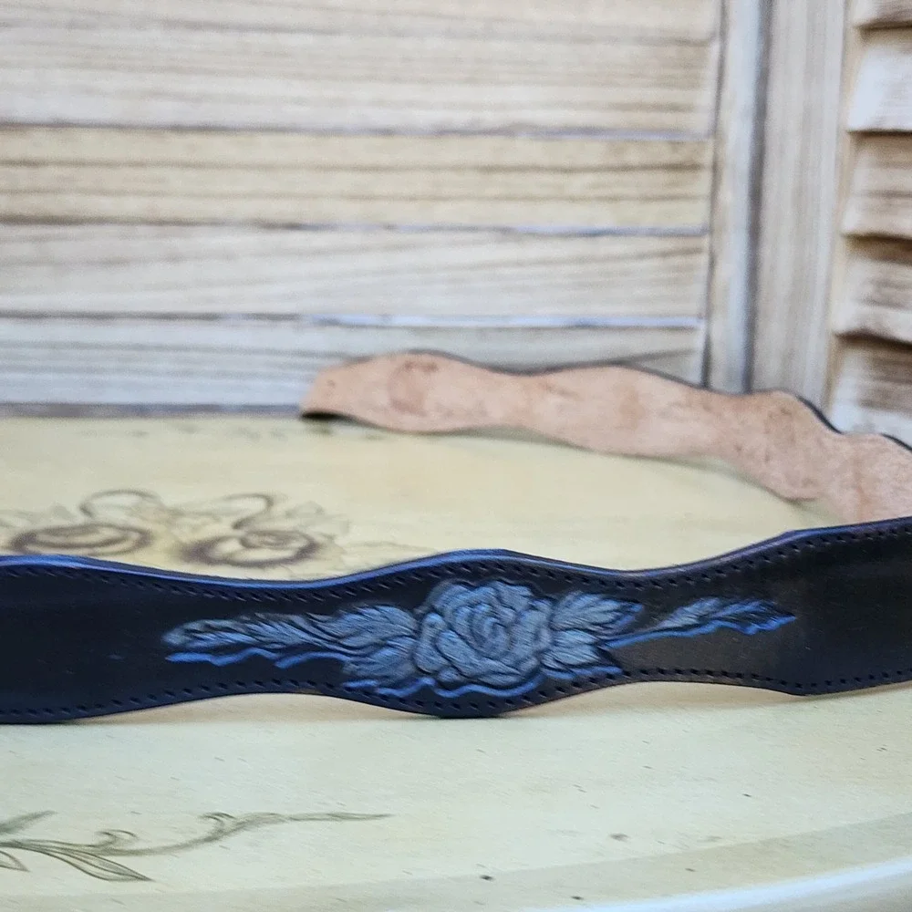 Vintage Silver Creek Sz 30 Black Leather Tooled Floral Western Belt Feminine